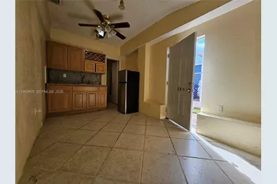 1232 NE 181st St, North Miami Beach, FL 33162 - Photo 33