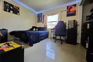 1232 NE 181st St, North Miami Beach, FL 33162 - Photo 27