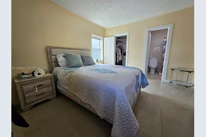 1232 NE 181st St, North Miami Beach, FL 33162 - Photo 21