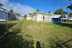 1232 NE 181st St, North Miami Beach, FL 33162 - Photo 35