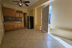 1232 NE 181st St, North Miami Beach, FL 33162 - Photo 31