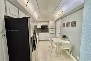 3901 S Ocean Dr, Hollywood, FL 33019 - Photo 7