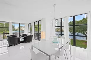 800 Parkview Dr, Hallandale Beach, FL 33009 - Photo 5