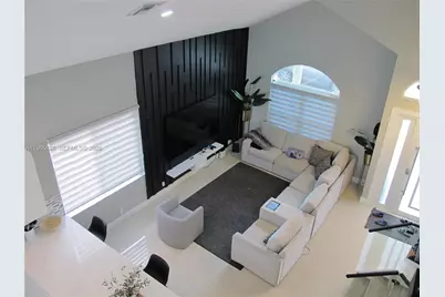 5285 NW 112th Ter, Coral Springs, FL 33076 - Photo 3