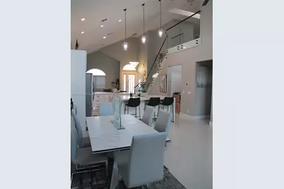 5285 NW 112th Ter, Coral Springs, FL 33076 - Photo 11