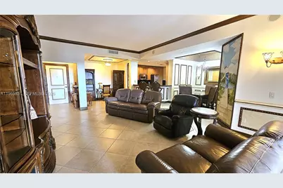 16102 Emerald Estates Dr #306, Weston, FL 33331 - Photo 11