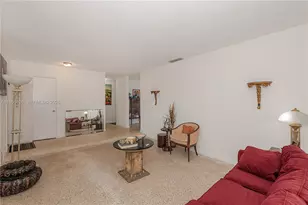 120 NE 175th St, Miami, FL 33162 - Photo 11
