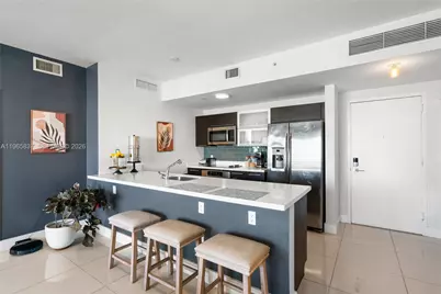 90 SW 3rd St #2706, Miami, FL 33130 - Photo 17