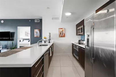 90 SW 3rd St #2706, Miami, FL 33130 - Photo 13