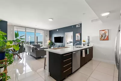 90 SW 3rd St #2706, Miami, FL 33130 - Photo 11