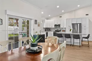 14911 SW 139th Pl, Miami, FL 33186 - Photo 17