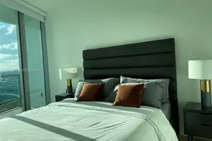 350 S Miami Ave, Miami, FL 33130 - Photo 11