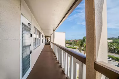 408 Southampton A #408, West Palm Beach, FL 33417 - Photo 3