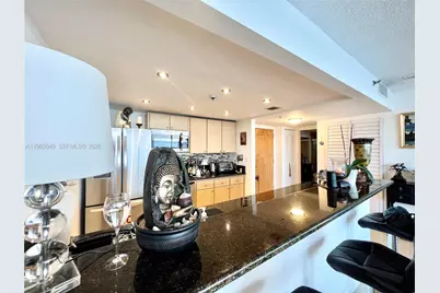 7601 E Treasure Dr #1817, North Bay Village, FL 33141 - Photo 7