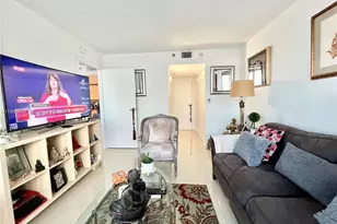 7601 E Treasure Dr, North Bay Village, FL 33141 - Photo 19