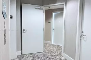 18201 Collins Ave, Sunny Isles Beach, FL 33160 - Photo 37