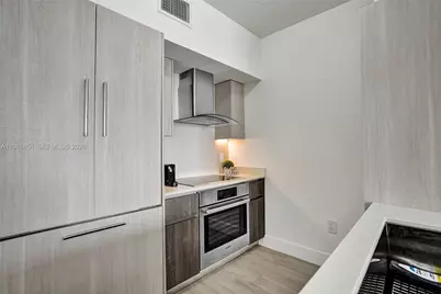 111 SE 1st Ave #PH507, Delray Beach, FL 33444 - Photo 27