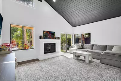 7635 W Sierra Ter W, Boca Raton, FL 33433 - Photo 5