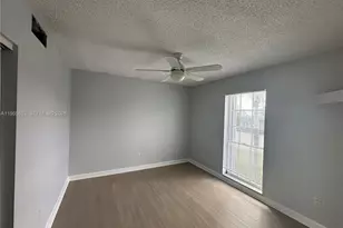 7981 S French Dr, Pembroke Pines, FL 33024 - Photo 11