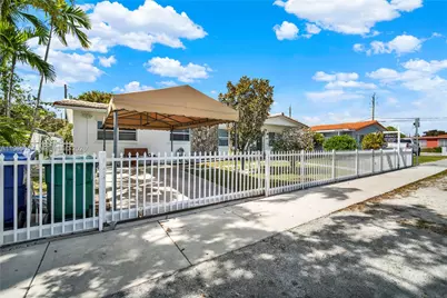 606 SW 58th Ct, Miami, FL 33144 - Photo 3