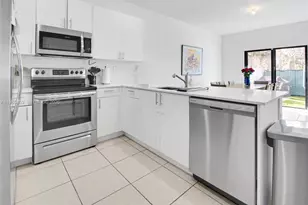 656 NW 203rd Terrace, Miami Gardens, FL 33169 - Photo 9