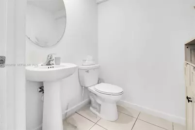 656 NW 203rd Ter, Miami Gardens, FL 33169 - Photo 21