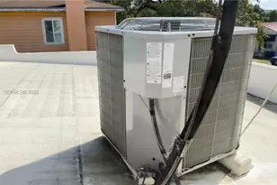 1545 NW 8th Terrace, Miami, FL 33125 - Photo 37