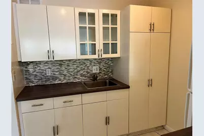 13250 SW 4th Ct #110G, Pembroke Pines, FL 33027 - Photo 7