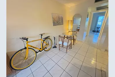 13250 SW 4th Ct #110G, Pembroke Pines, FL 33027 - Photo 3