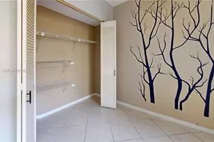 2500 Parkview Dr, Hallandale Beach, FL 33009 - Photo 25