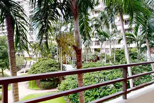 2500 Parkview Dr, Hallandale Beach, FL 33009 - Photo 11