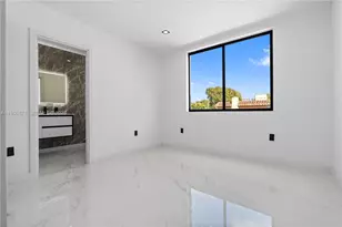 1644 NW 8th Terrace, Miami, FL 33125 - Photo 37