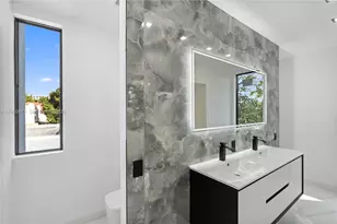 1644 NW 8th Terrace, Miami, FL 33125 - Photo 49