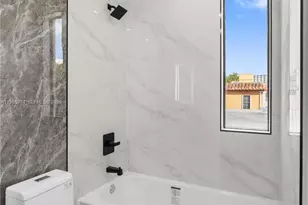 1644 NW 8th Terrace, Miami, FL 33125 - Photo 41