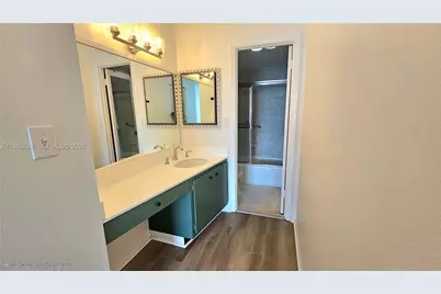 1980 S Ocean Dr #22G, Hallandale Beach, FL 33009 - Photo 21