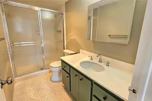 1980 S Ocean Dr, Hallandale Beach, FL 33009 - Photo 15