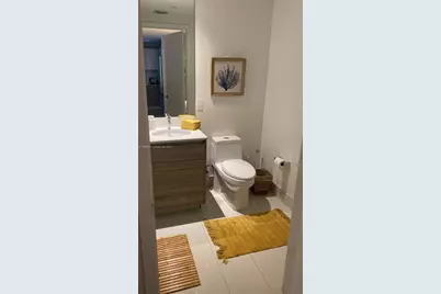 121 NE 34th St #2205, Miami, FL 33137 - Photo 23