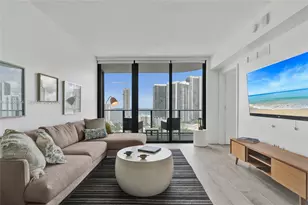 121 NE 34th St, Miami, FL 33137 - Photo 1