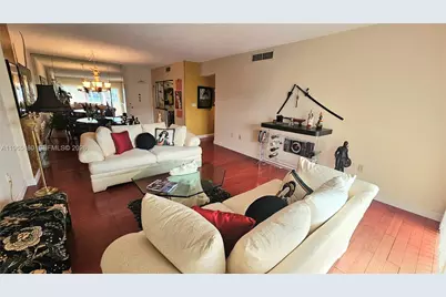 1985 S Ocean Dr #10J, Hallandale Beach, FL 33009 - Photo 11