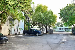 1910 SW 17th Ave, Miami, FL 33145 - Photo 13