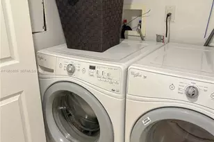 19501 W Country Club Dr, Aventura, FL 33180 - Photo 15