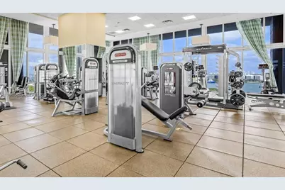 50 Biscayne Blvd #4209, Miami, FL 33132 - Photo 13