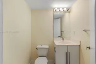 3000 S Ocean Dr, Hollywood, FL 33019 - Photo 29