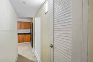 3000 S Ocean Dr, Hollywood, FL 33019 - Photo 27