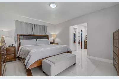 7520 Embassy Blvd, Miramar, FL 33023 - Photo 9