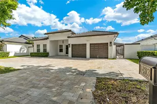 14813 NW 87th Pl, Miami Lakes, FL 33018 - Photo 39