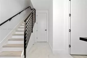 436 SE 12th Ct, Fort Lauderdale, FL 33316 - Photo 23