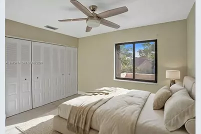 6 Chestnut Cir, Cooper City, FL 33026 - Photo 11