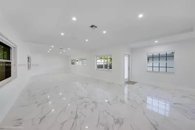 52 Camden Dr, Bal Harbour, FL 33154 - Photo 13