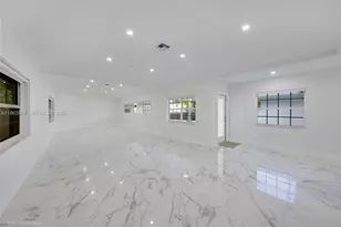 52 Camden Dr, Bal Harbour, FL 33154 - Photo 9